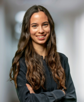 Clara Jiménez-Becerril 